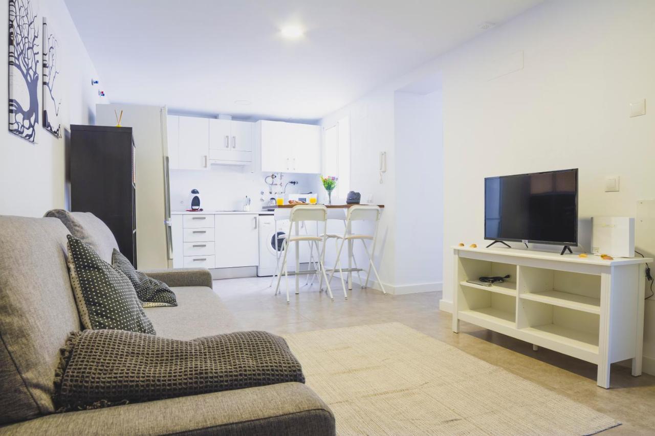 Cdz - Botica, Encantador Apartamento En Pleno Centro Historico Cádiz Eksteriør bilde