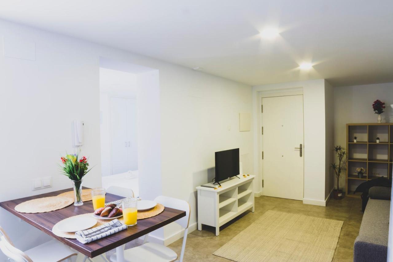 Cdz - Botica, Encantador Apartamento En Pleno Centro Historico Cádiz Eksteriør bilde