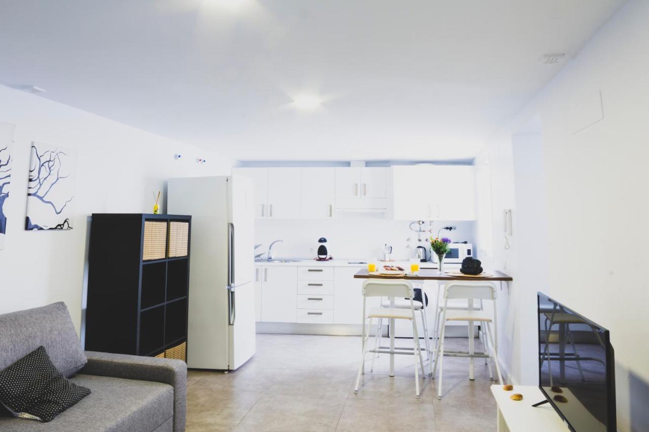 Cdz - Botica, Encantador Apartamento En Pleno Centro Historico Cádiz Eksteriør bilde
