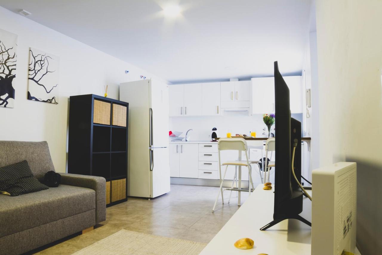 Cdz - Botica, Encantador Apartamento En Pleno Centro Historico Cádiz Eksteriør bilde