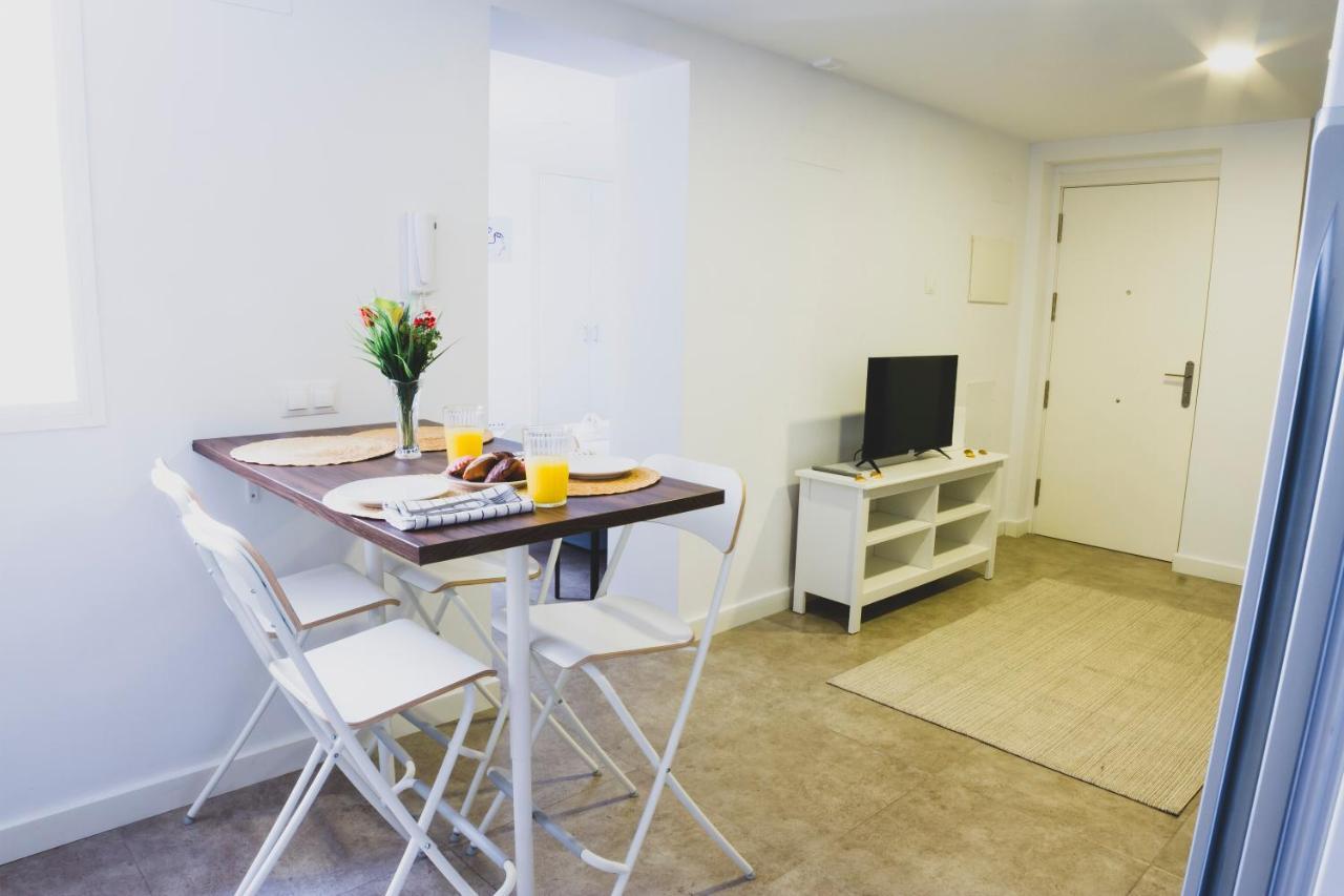 Cdz - Botica, Encantador Apartamento En Pleno Centro Historico Cádiz Eksteriør bilde